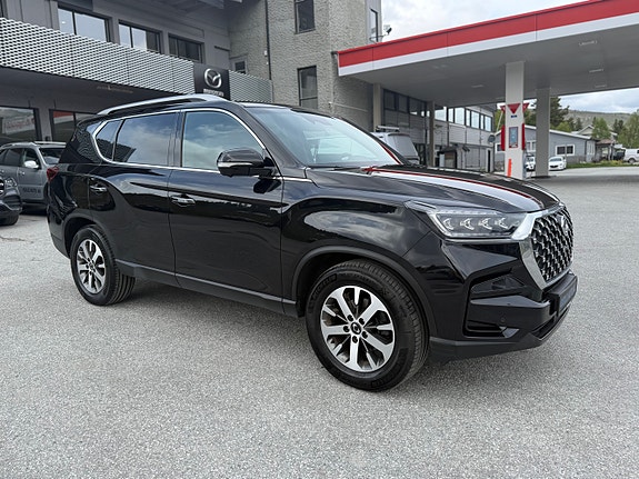KGM Rexton 15 of 15