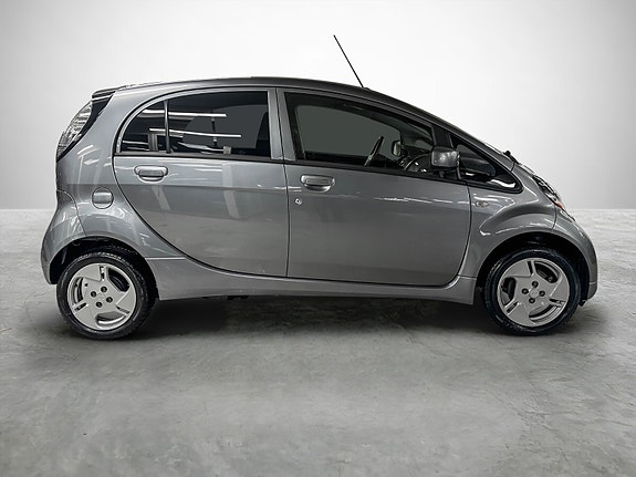 Mitsubishi i-Miev 6 of 29