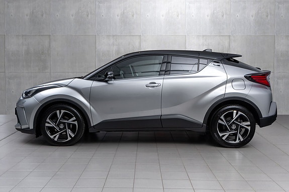 Toyota C-HR 3 of 20