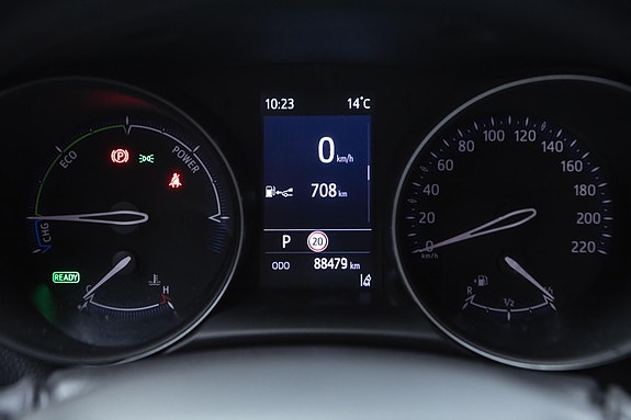 Toyota C-HR 11 of 20
