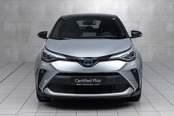 Toyota C-HR 4 of 20