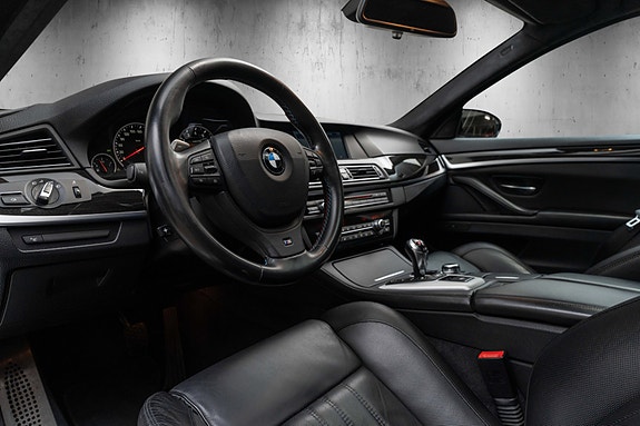 BMW M5 27 of 30
