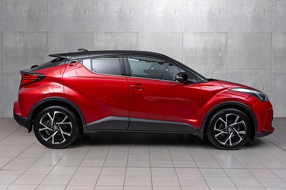 Toyota C-HR 6 of 20