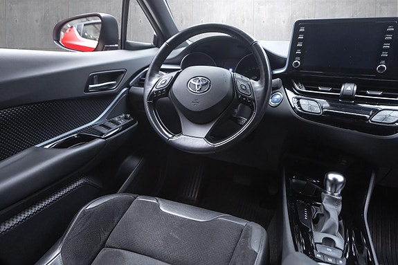 Toyota C-HR 17 of 20