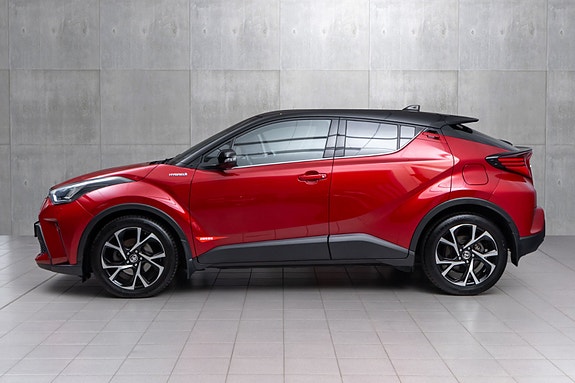 Toyota C-HR 3 of 20