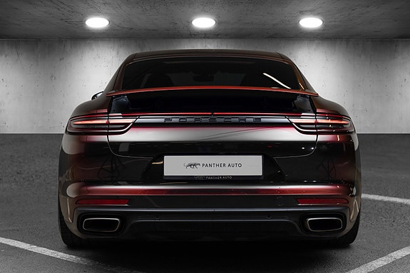 Porsche Panamera 4 8 of 30