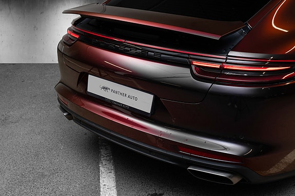 Porsche Panamera 4 10 of 30