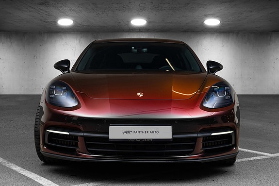 Porsche Panamera 4 4 of 5