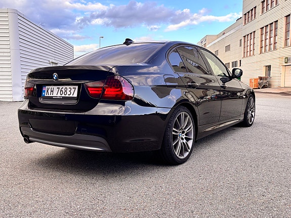 BMW 3 of 5