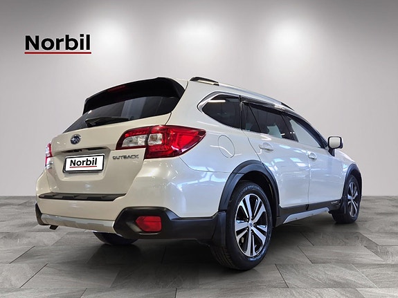 Subaru Outback 5 of 5