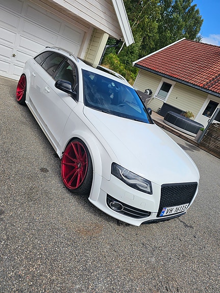 Audi A4 allroad 2 of 30