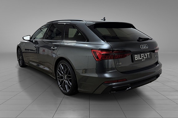 Audi A6 2 of 29
