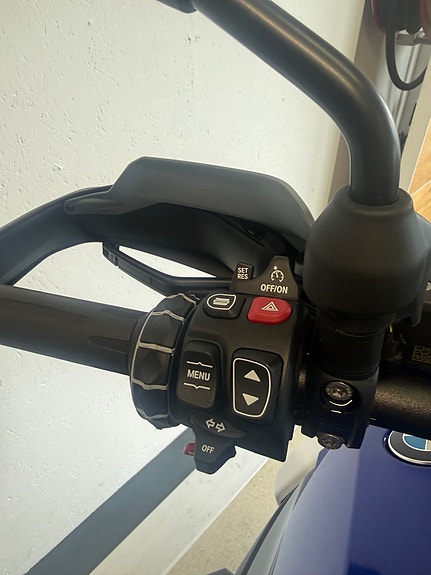 BMW R 1300 GS 9 of 10