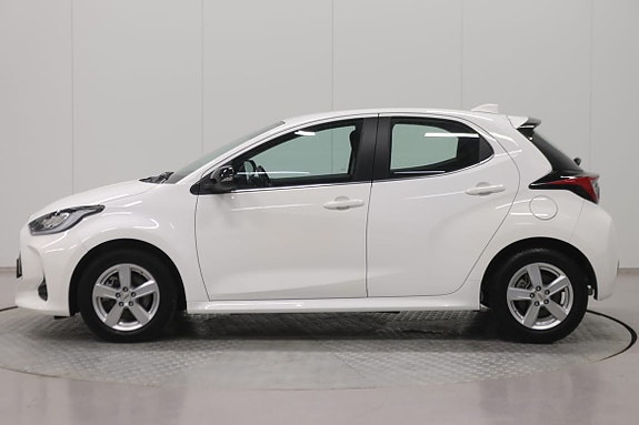Mazda 2 2 of 5