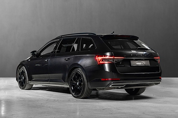 Skoda Superb 5 of 5