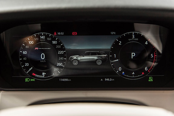 Land Rover Range Rover Velar 22 of 30