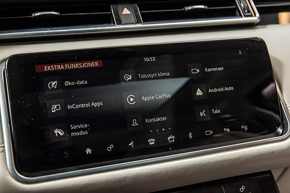 Land Rover Range Rover Velar 25 of 30
