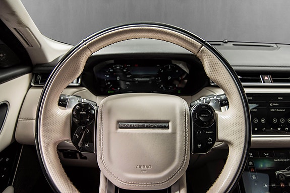 Land Rover Range Rover Velar 20 of 30