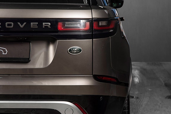 Land Rover Range Rover Velar 7 of 30