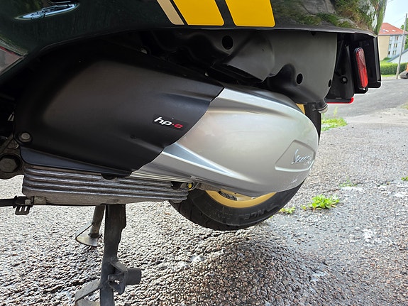 Vespa GTS 300 9 of 15
