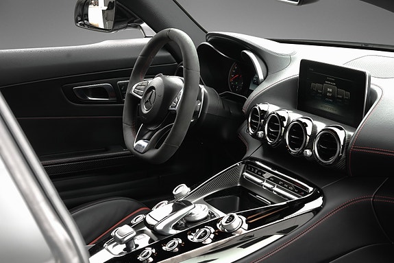 Mercedes-Benz AMG GT S 9 of 30