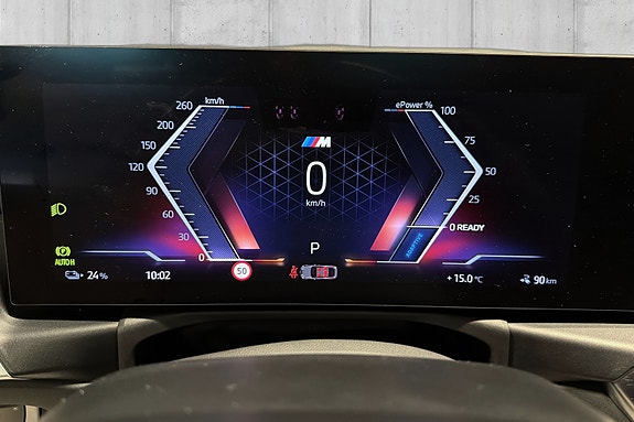 BMW i4 15 of 26