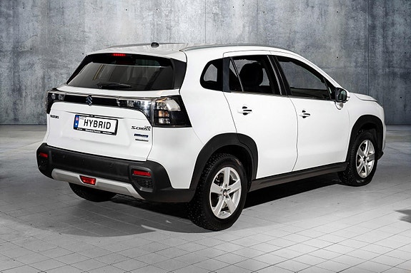 Suzuki SX4 S-Cross 3 of 5