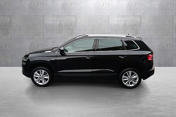 Skoda Karoq 2 of 5