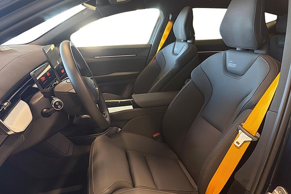 Polestar 3 10 of 24