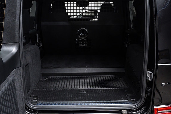 Mercedes-Benz G63 26 of 27