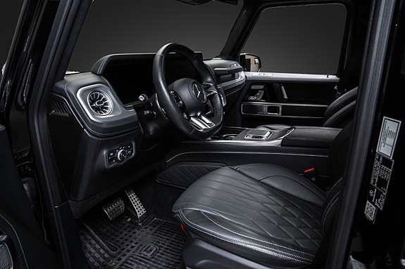 Mercedes-Benz G63 15 of 27
