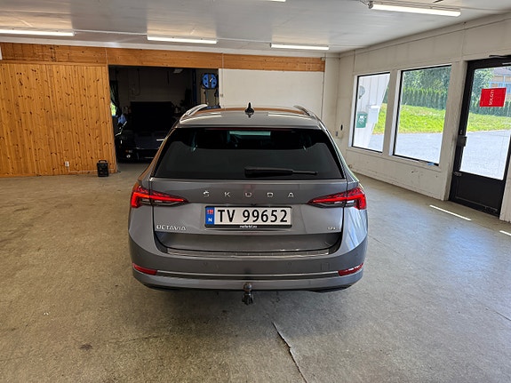 Skoda Octavia 5 of 5