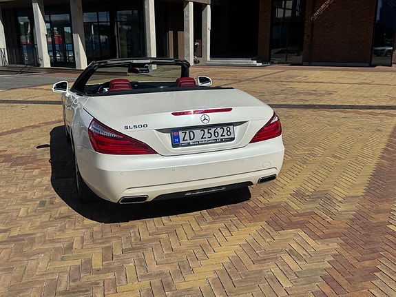 Mercedes-Benz SL500 7 of 16