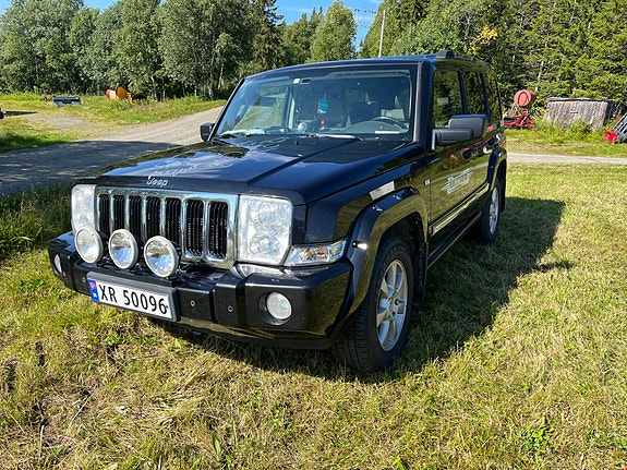 Jeep Commander 2 of 5