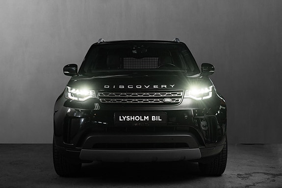 Land Rover Discovery 5 3 of 5