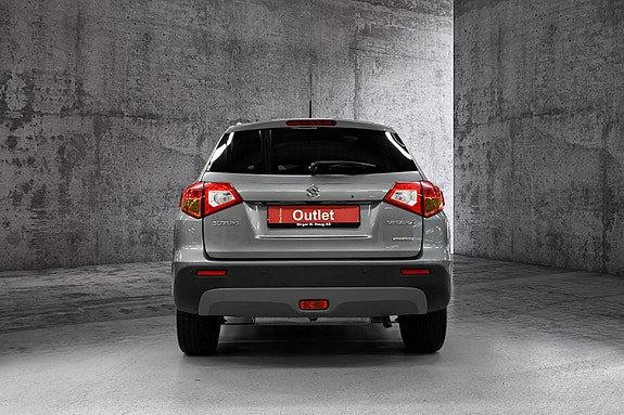 Suzuki Vitara 3 of 5