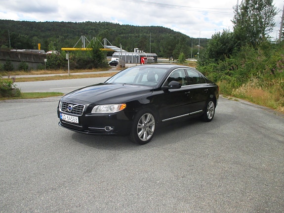 Volvo S80 5 of 5