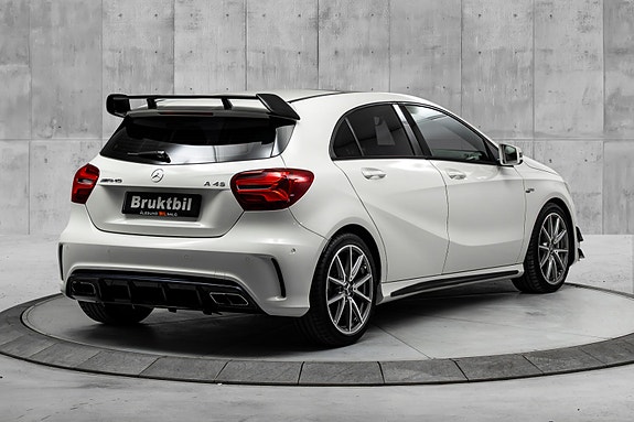 Mercedes-Benz A45 9 of 30