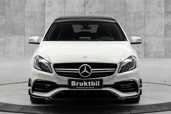 Mercedes-Benz A45 4 of 30