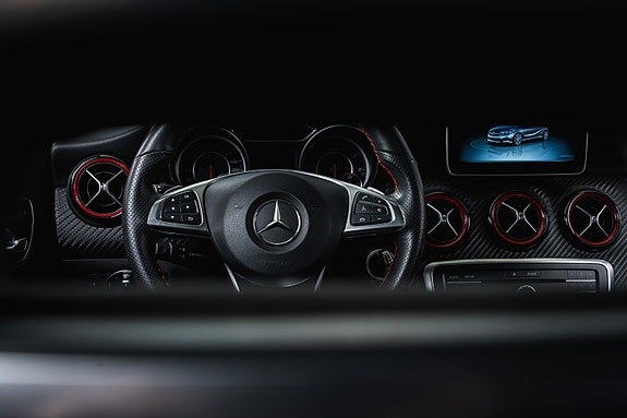 Mercedes-Benz A45 27 of 30