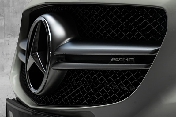 Mercedes-Benz A45 3 of 30
