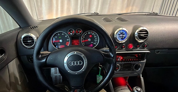 Audi TT 11 of 15