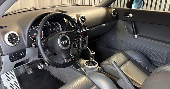 Audi TT 10 of 15