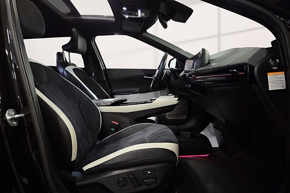 Kia EV6 14 of 30