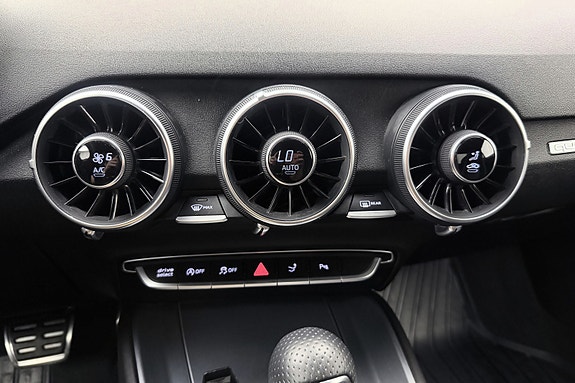 Audi TT 25 of 30