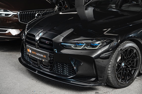 BMW M3 2 of 5