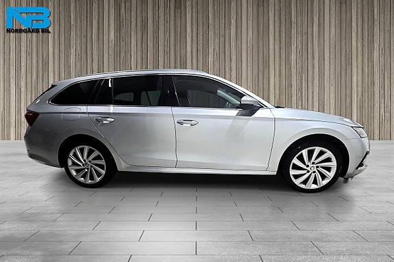 Skoda Octavia 4 of 5
