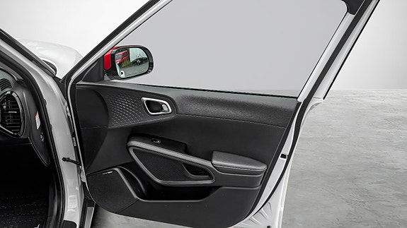 Kia e-Soul 13 of 22