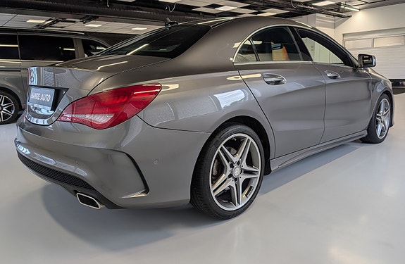 Mercedes-Benz CLA180 9 of 30