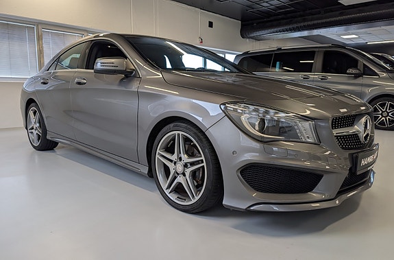 Mercedes-Benz CLA180 7 of 30
